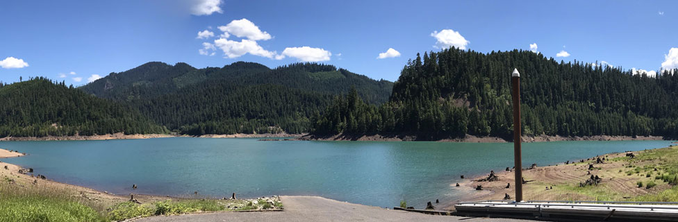 Hiils creek Reservoir, Willamette National Forest, Oregon