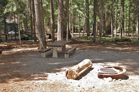 Sunset Campground, Lake of the Woods, Oregon