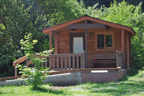 Silver Falls State Park Campground cabin,  Oregon